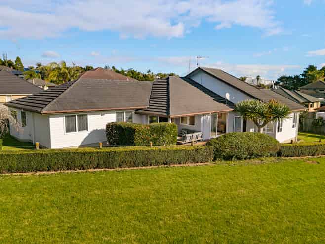 184 Charles Prevost Drive, The Gardens
