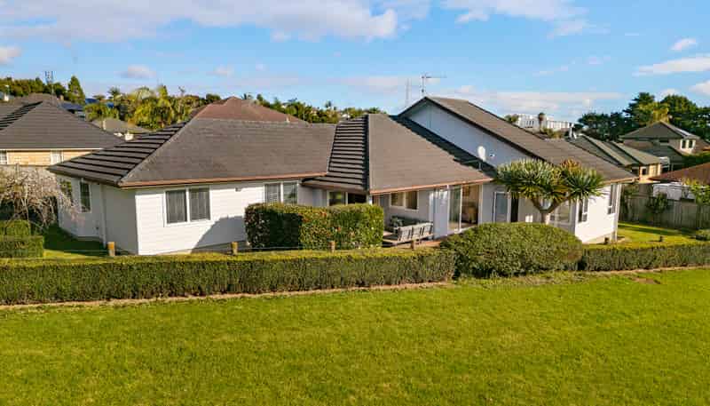 184 Charles Prevost Drive, The Gardens