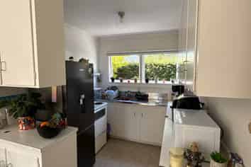16A Worcester Road, Meadowbank