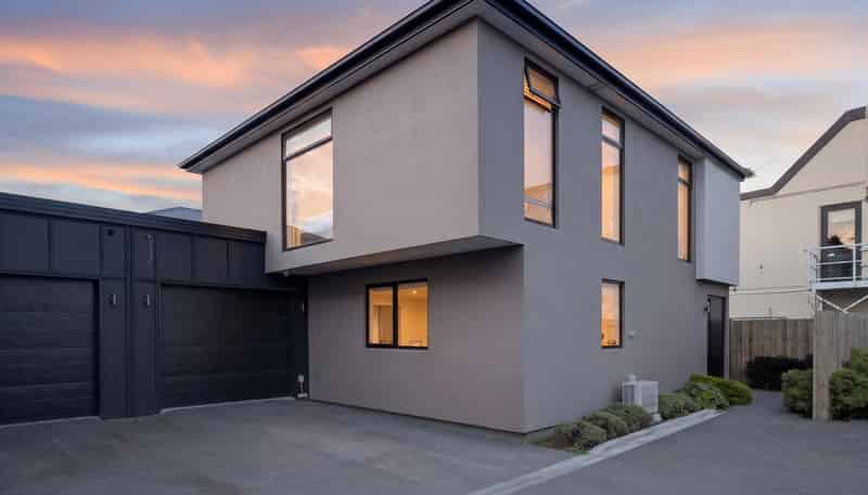 2/17 Rawhiti Avenue, New Brighton