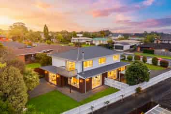10 Wiseley Road, Hobsonville