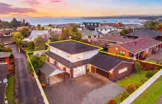 10 Wiseley Road, Hobsonville
