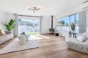 10 Wiseley Road, Hobsonville