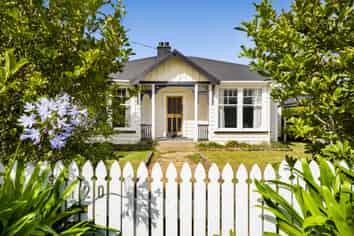 120 Manawapou Road, Hawera