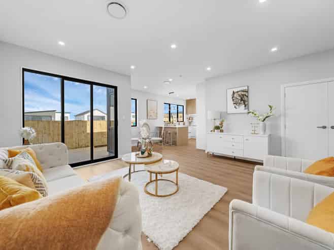 4 Taipahitini Road, Karaka