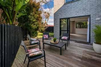 12A Rene Place, Sunnyhills