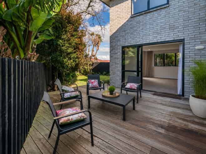 12A Rene Place, Sunnyhills