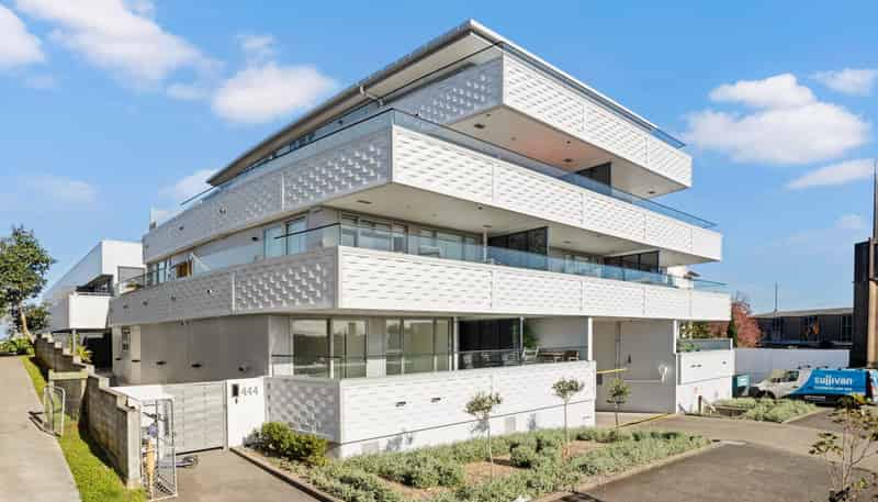 GA/444 Great North Road, Grey Lynn