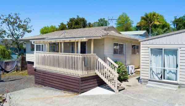 42A Farwood Drive, Henderson