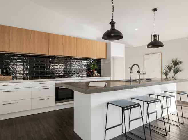 8 Materawaho Way, Pyes Pa