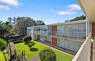 12/12 Crescent Road, Epsom