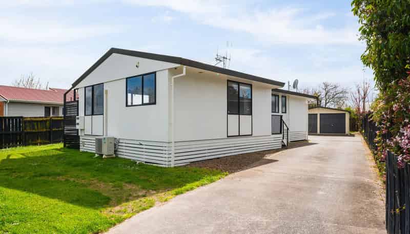 18 Garland Drive, Saint Andrews