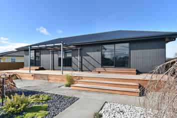 16 Corhampton Street, ARANUI