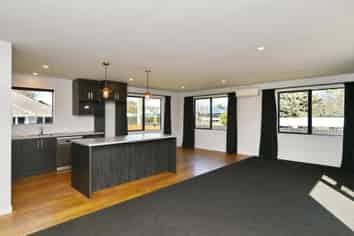 16 Corhampton Street, ARANUI