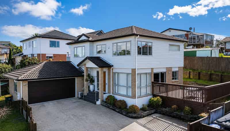 6 Jammen Drive, Massey