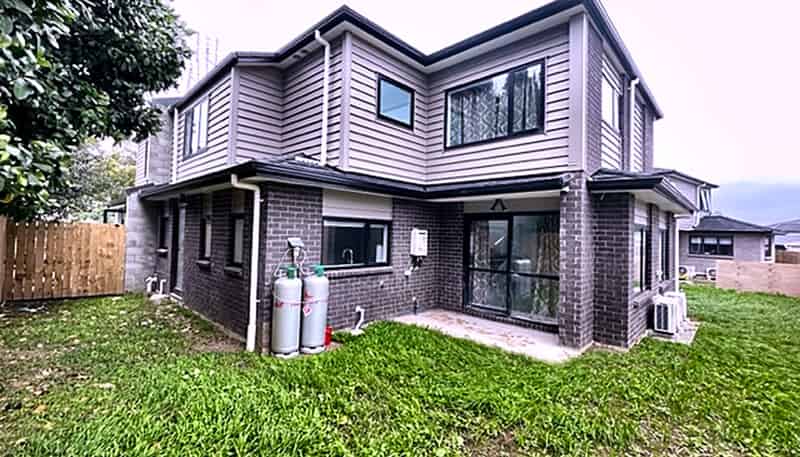 2/14 Goldnib Place, Randwick Park