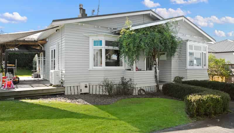 12 Hinau Street, Maeroa