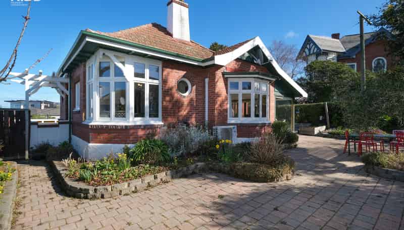 7 Leven Street, Roslyn