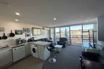 10/60 Parton Road, Papamoa
