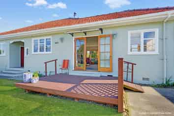 18 Studholme Street, Temuka