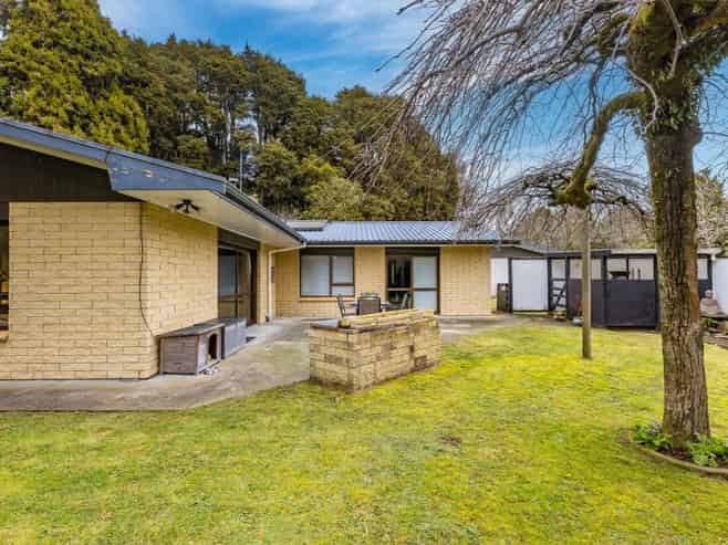 48 Mill Street, Kakahi