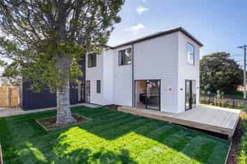 32 Swanson Road, Henderson