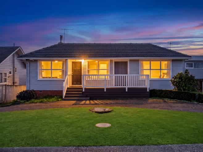 7 Gregory Place, Hillsborough