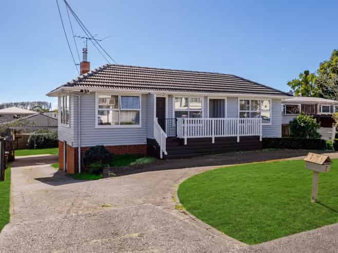 7 Gregory Place, Hillsborough