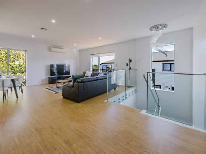 14A Gregory Place, Hillsborough