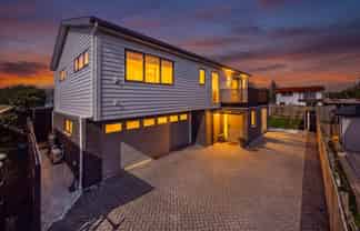 14A Gregory Place, Hillsborough