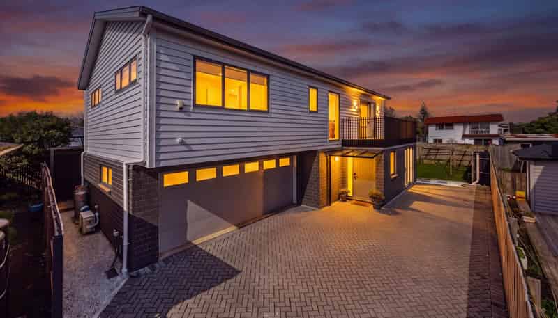 14A Gregory Place, Hillsborough