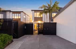 4/7 Scott Road, Hobsonville