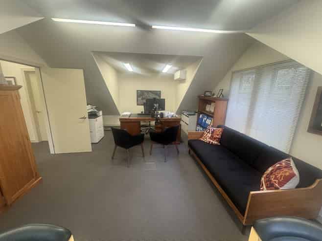 Ground floor office in Central Arrowtown