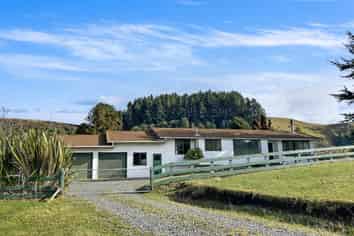 10003 State Highway One, Taihape and Surrounds