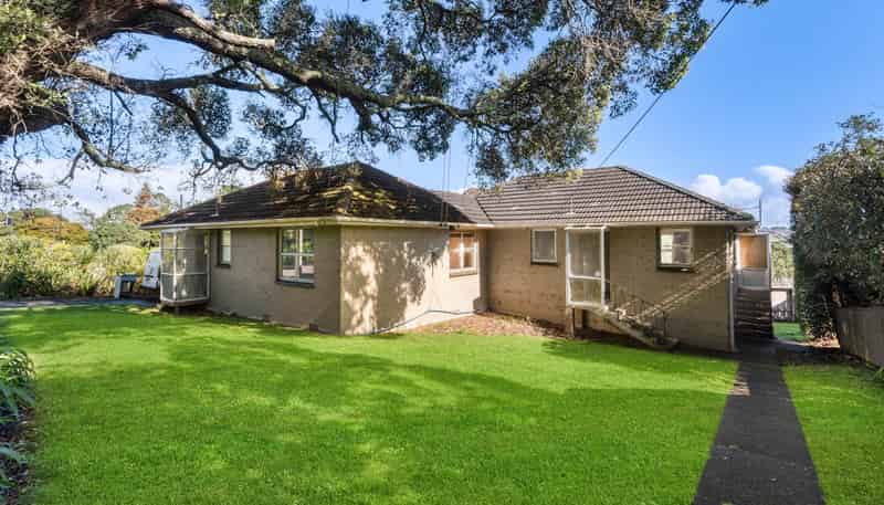 1 & 2 /42 Church Crescent, Panmure