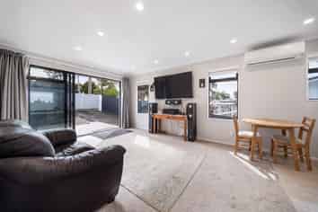 97 Hepburn Road, Glendene