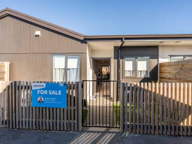 16/425 Dey Street, Hamilton East