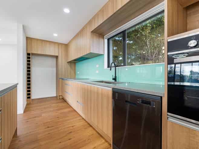 5/127 Stoddard Road, Mount Roskill