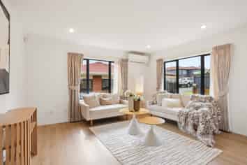 19 Edgewood Way, Henderson