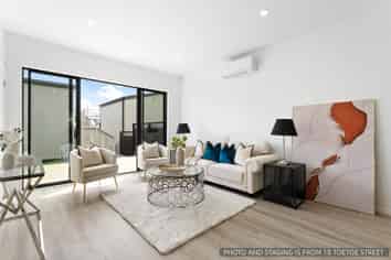18 Toetoe Street, Westgate