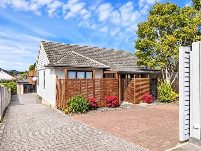654 Sandringham Road, Sandringham