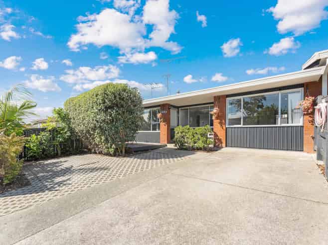 126B Barrack Road, Mount Wellington