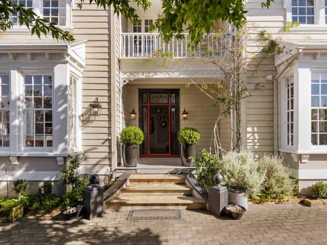 52 Hinemoa Street, Birkenhead