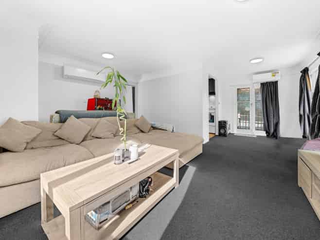 1/41 Don Buck Road, Massey
