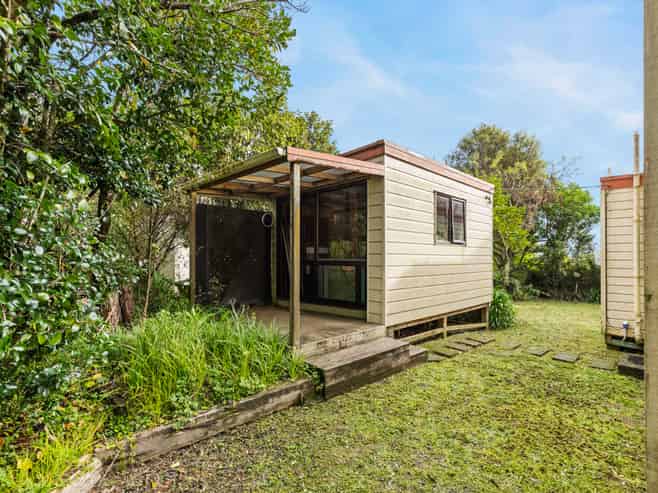 1099 Scenic Drive North, Swanson