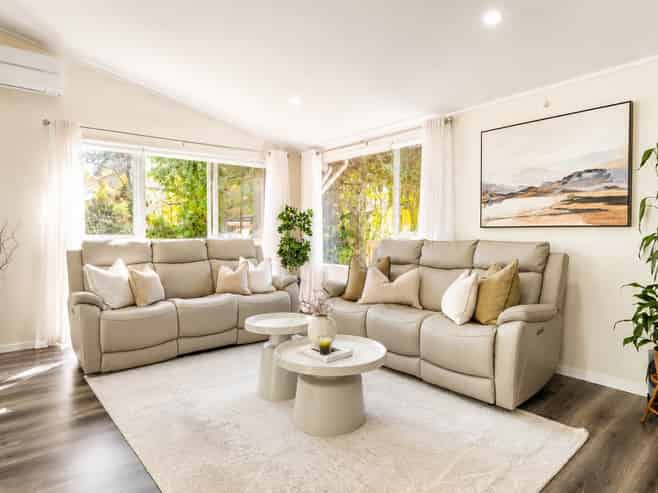 2/13 Scarlock Avenue, Browns Bay