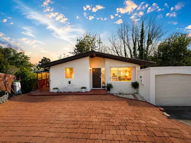 2/13 Scarlock Avenue, Browns Bay