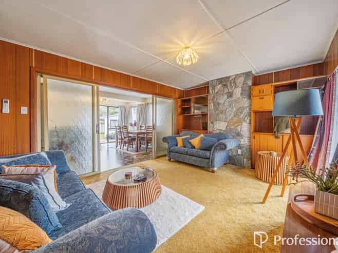 33 Donnelley Drive, Wainuiomata