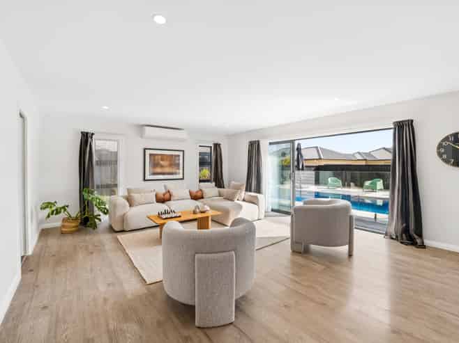 14 Remana Crescent, Huapai