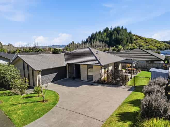 10 Conniston Way, Pyes Pa